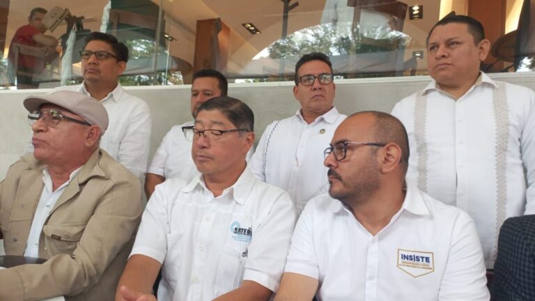 Maestros d3nuncian cese il3gal y acus4n repr3sión por parte de la SEV