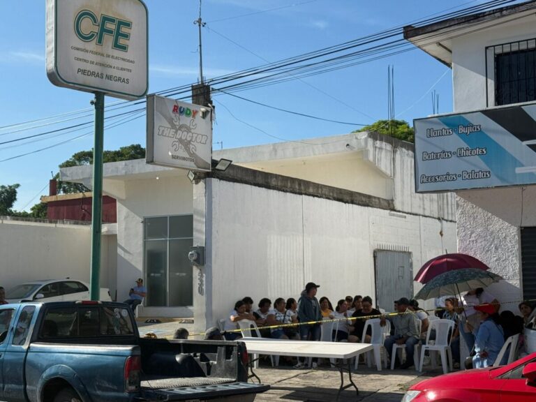 Cinco días sin luz en Tlalixcoyan, toman instalaciones de CFE