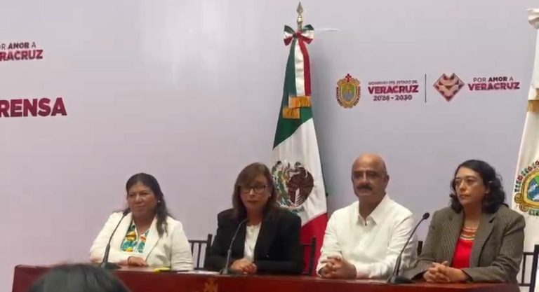 La gobernadora informó que 92% de policías estatales ya cuentan con control de confianza. Reitera cero tolerancia y seguimiento al caso de comunicadora des@p@recida en Nanchital