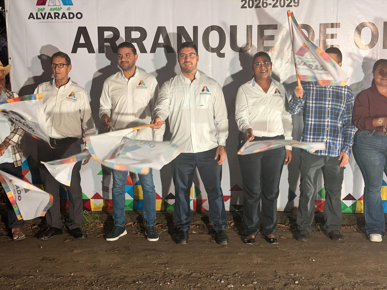 Con pavimentación de adoquín, Alvarado busca detonar el desarrollo y turismo en Playa Zapote