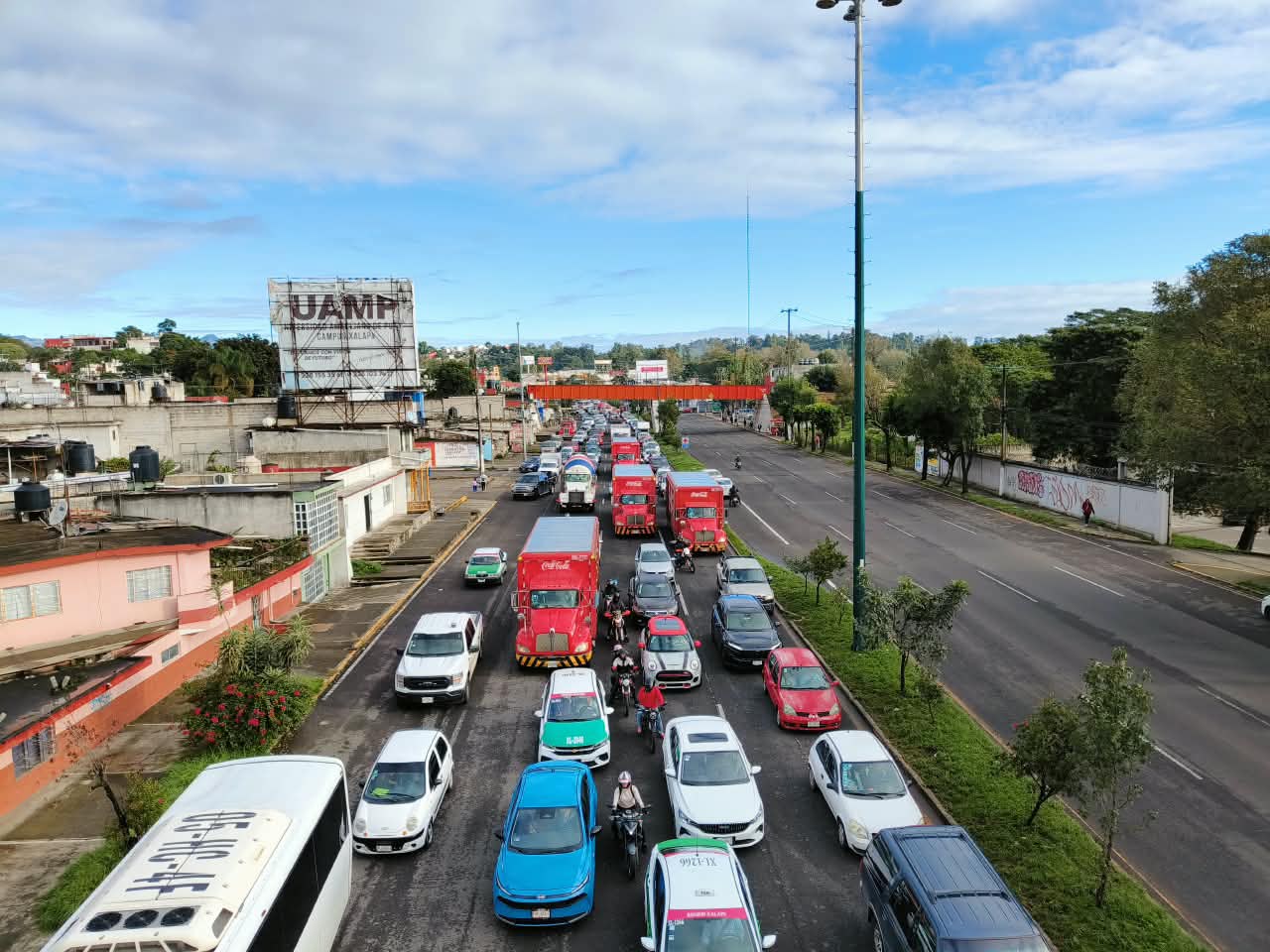 Transportistas de AMOTAC y Canacar de Xalapa se sumaron al paro nacional; exigen seguridad y carreteras